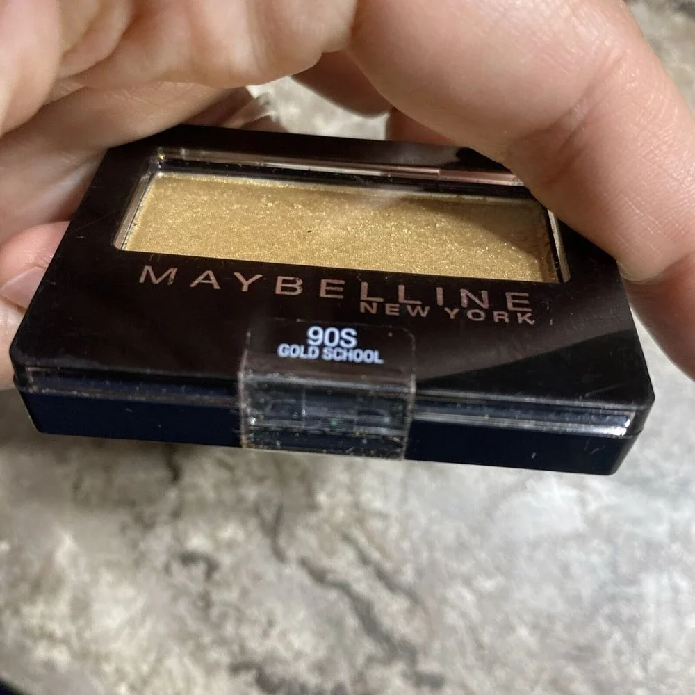 MAYBELLINE NEW YORK Expert Wear Eyeshadow, Gold School 90S Eye Shadow